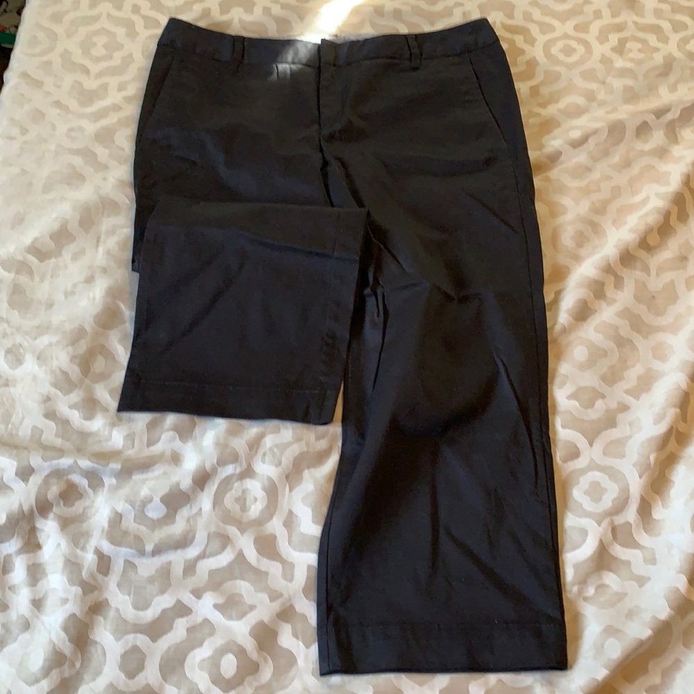 Women’s dress capris
